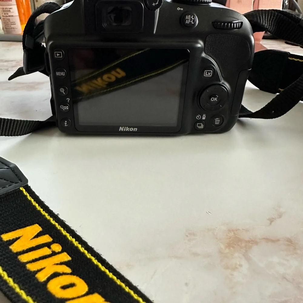Nikon Black Digital Camera Professional DSLR
